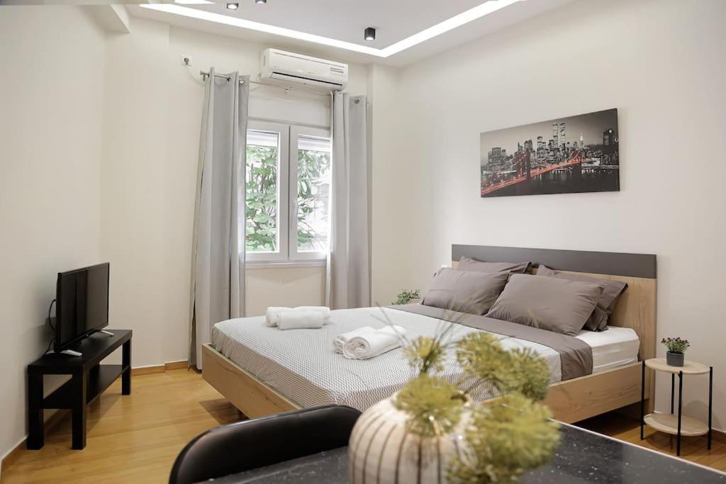 Apartment At Eksarhia Center Athene Buitenkant foto