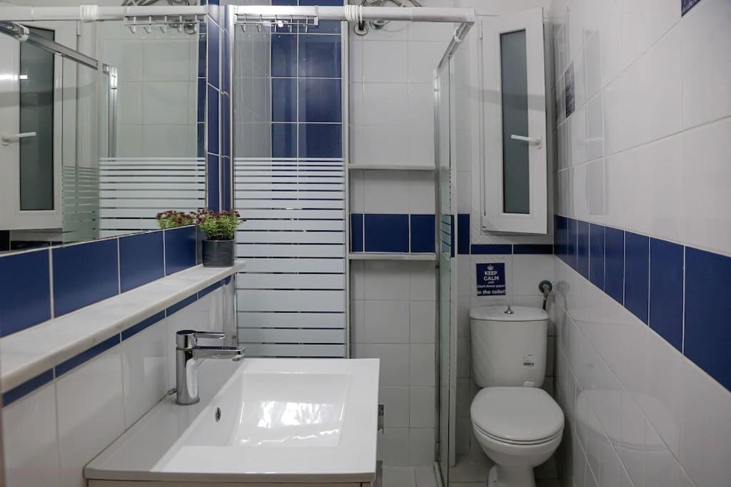 Apartment At Eksarhia Center Athene Buitenkant foto